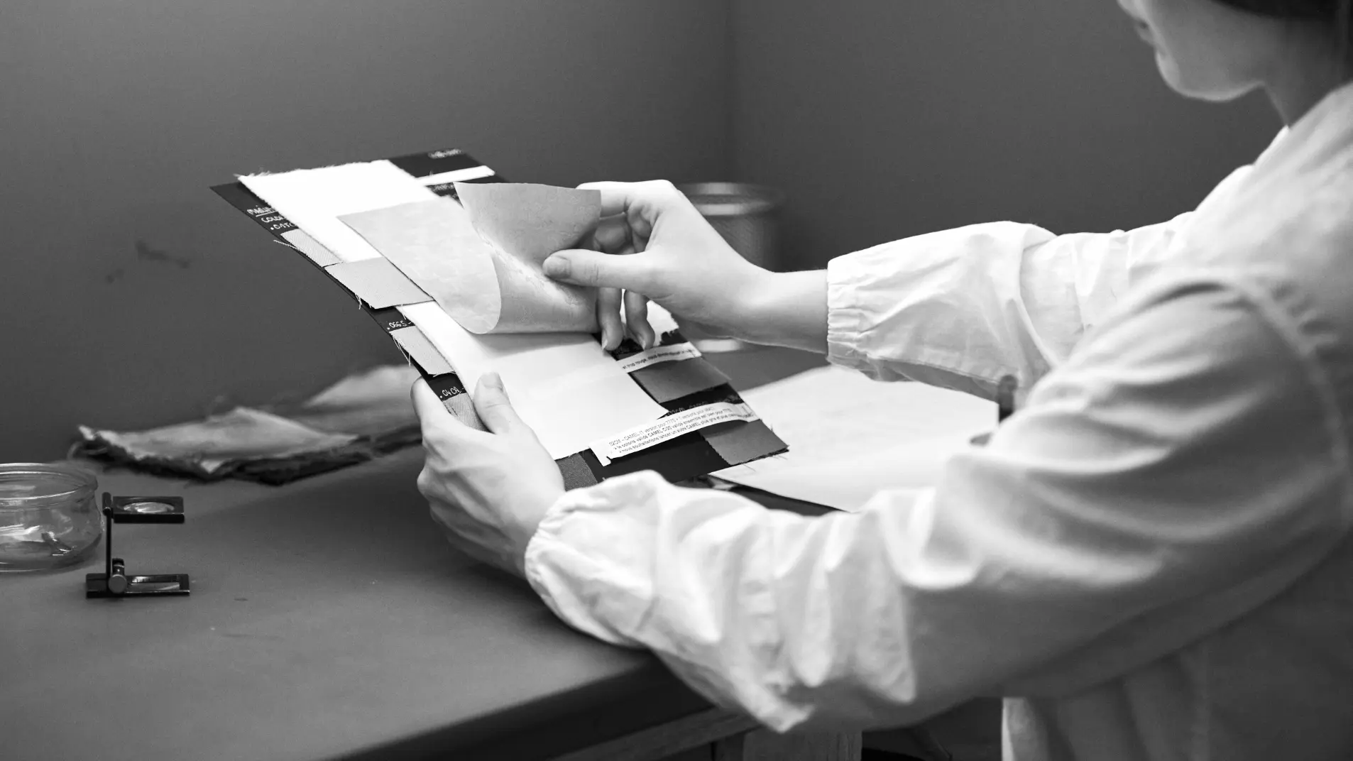 Rifinitura e lavorazioni personalizzate di pelli e pellami